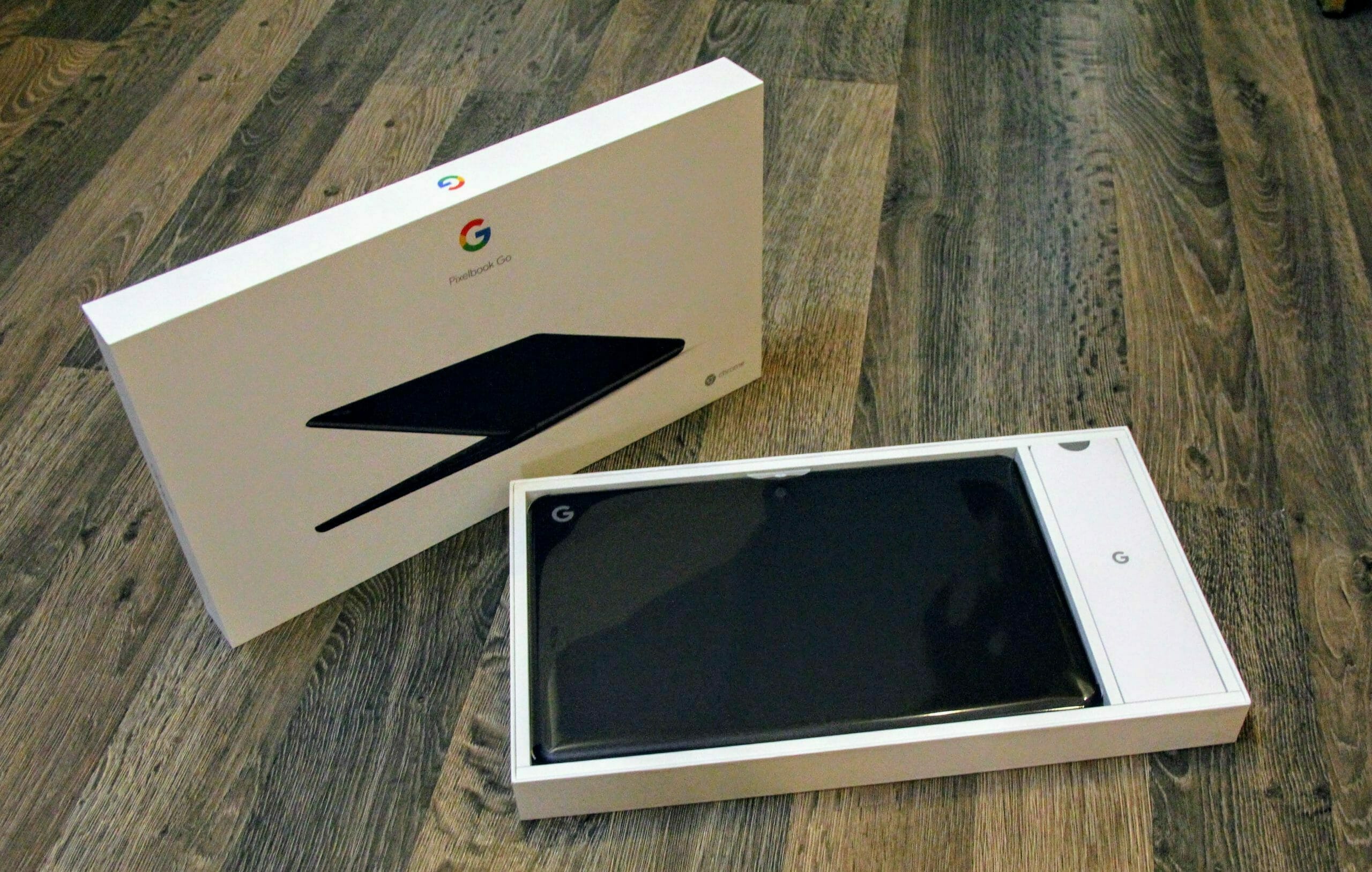 Pixelbook Go：開封