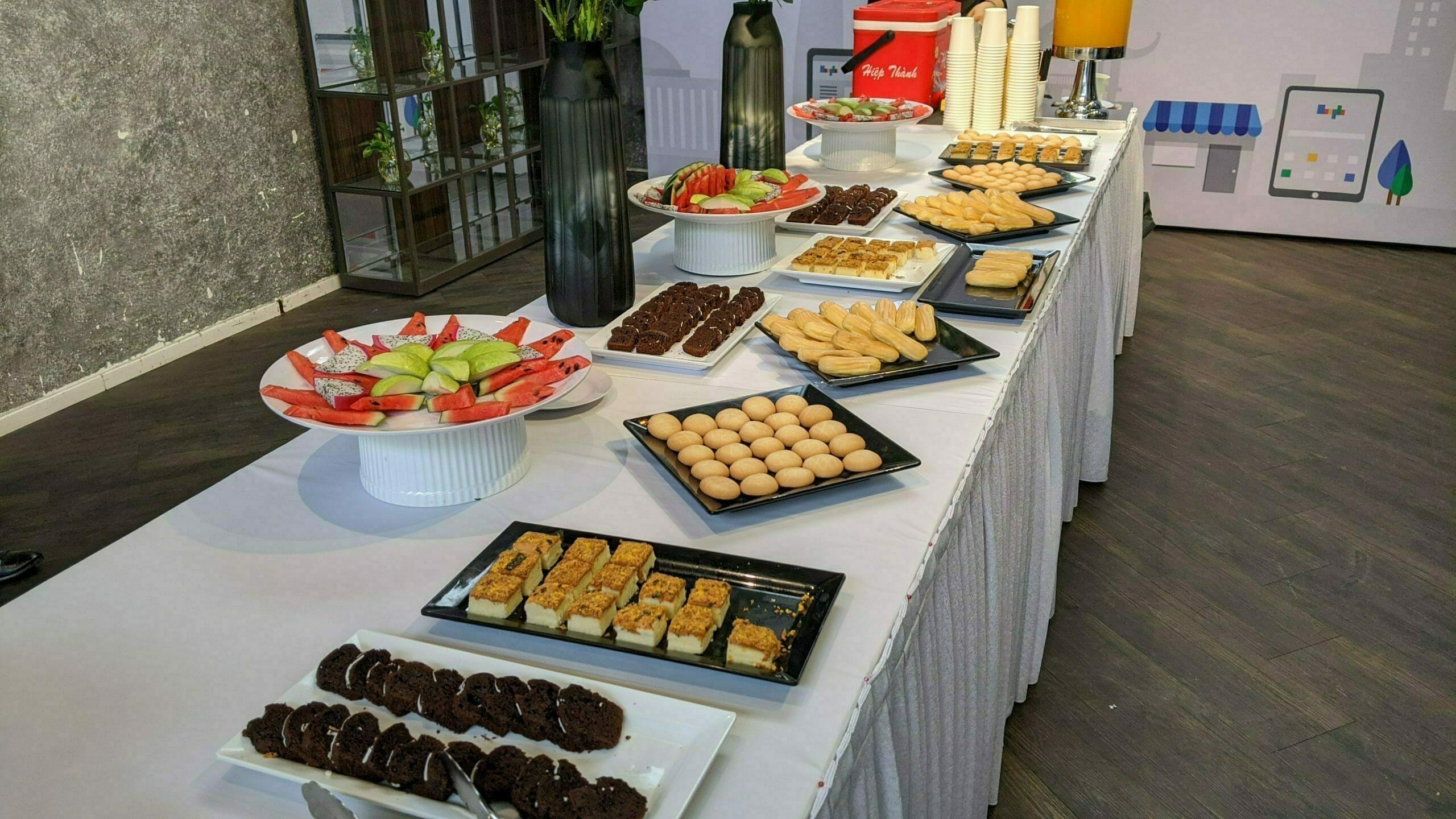 Google for WordPress Publisher tại HCM：軽食
